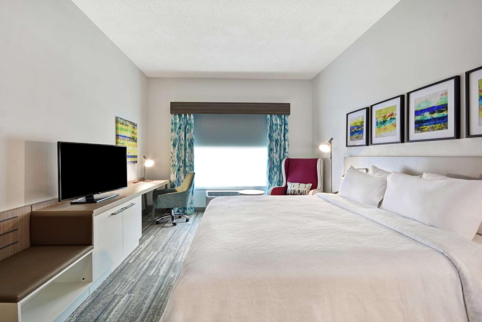 Hilton Garden Inn Panama City Exterior photo